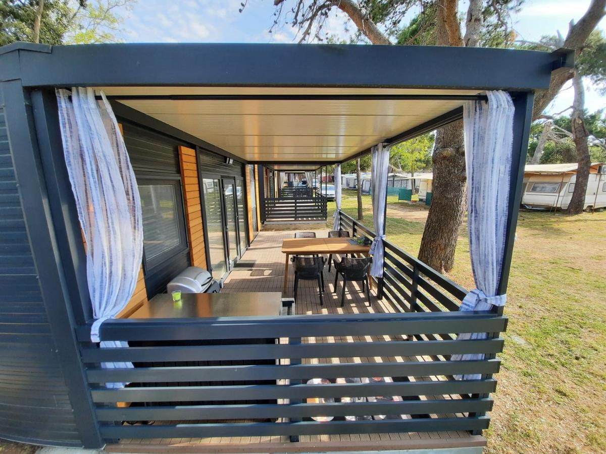 Sand & Relax Privlaka - Mobile Home Gloria Exterior foto